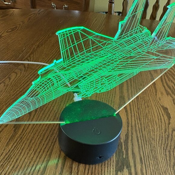 Set of Two 3-D Optical Illusion Aviation Lamps by Carve Craftworks with 5 Planes - Picture 6 of 13